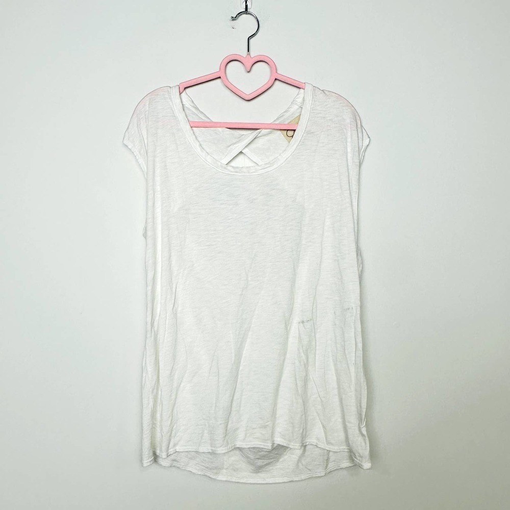 Chaser NWT Draped Back Cutout Cap Sleeve Oversized Top White Size Medium